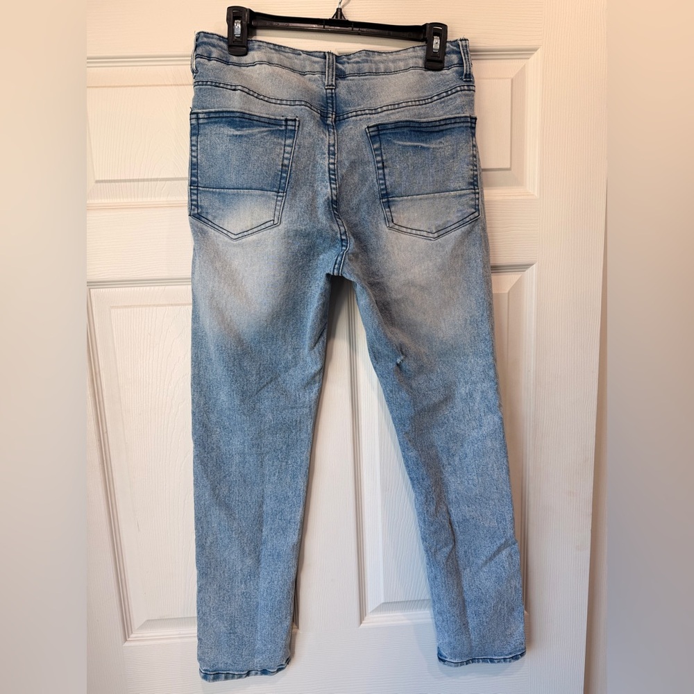 Men's Light Blue Jeans